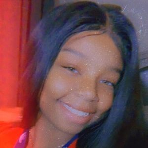 Meet your Posher, Johniece